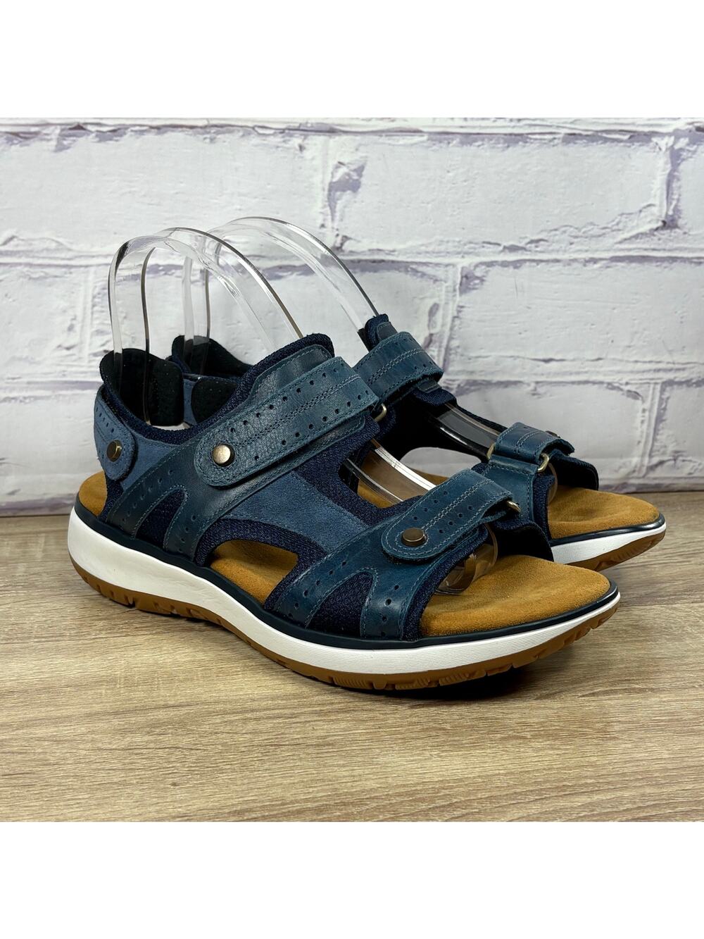 SAS Embark Walking Sandals Women's Size 9 M Neptune Blue Comfort Shoes
